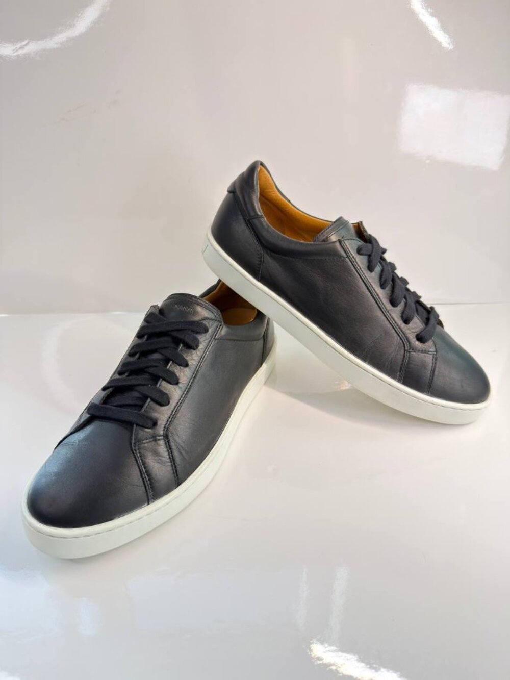 Magnanni Men’s Black Leather Sneakers – Made in Portugal – EU 41.5 / US 8.5